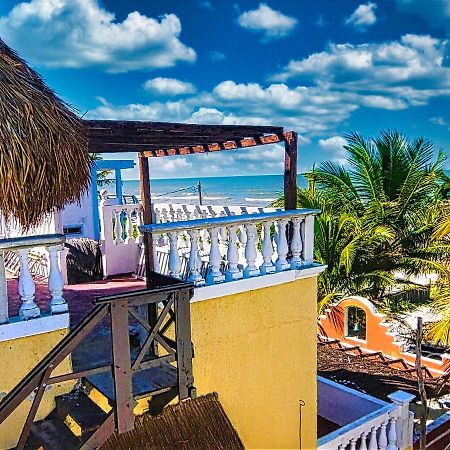 Beachfront Casa Maya Lodge Ель-Куйо Екстер'єр фото